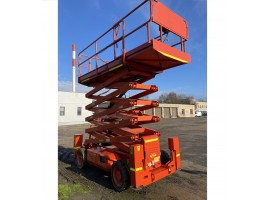 Подъемник ножничного типа JLG M4069
